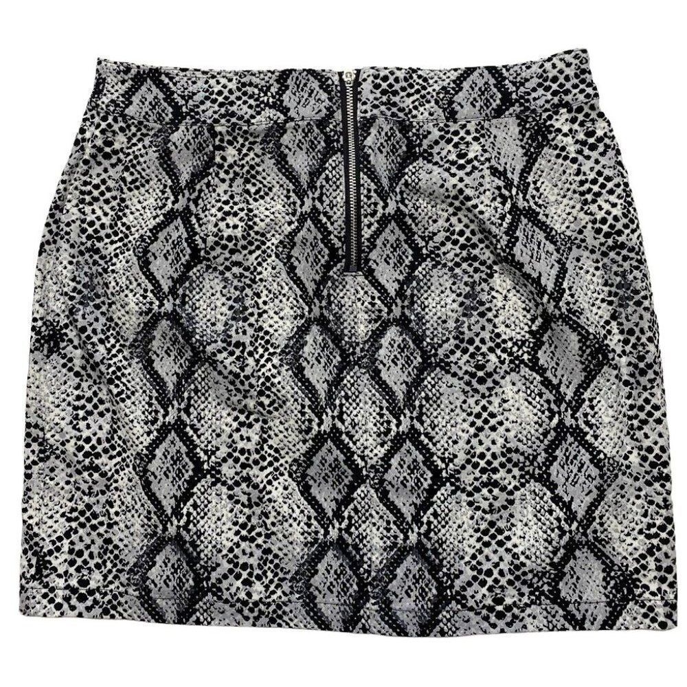 Garage Black Gray Snake Python Print Mini Skirt S… - image 6
